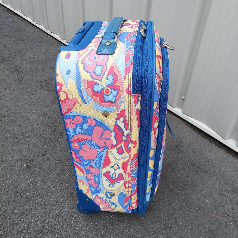 Kathy Van Zeeland Expandable Carry-On Luggage with Logo Accent - Picture 4 of 8